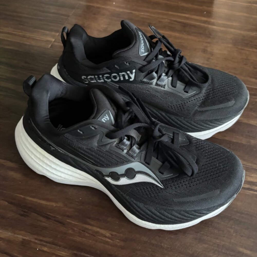 Saucony Hurricane 24 Women's Running Shoes - Picture 2 of 8